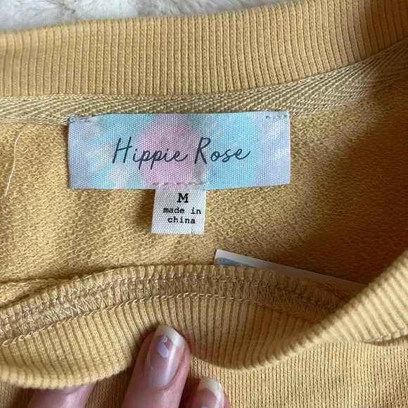 Sunny yellow crew neck NWT - Picture 3 of 5